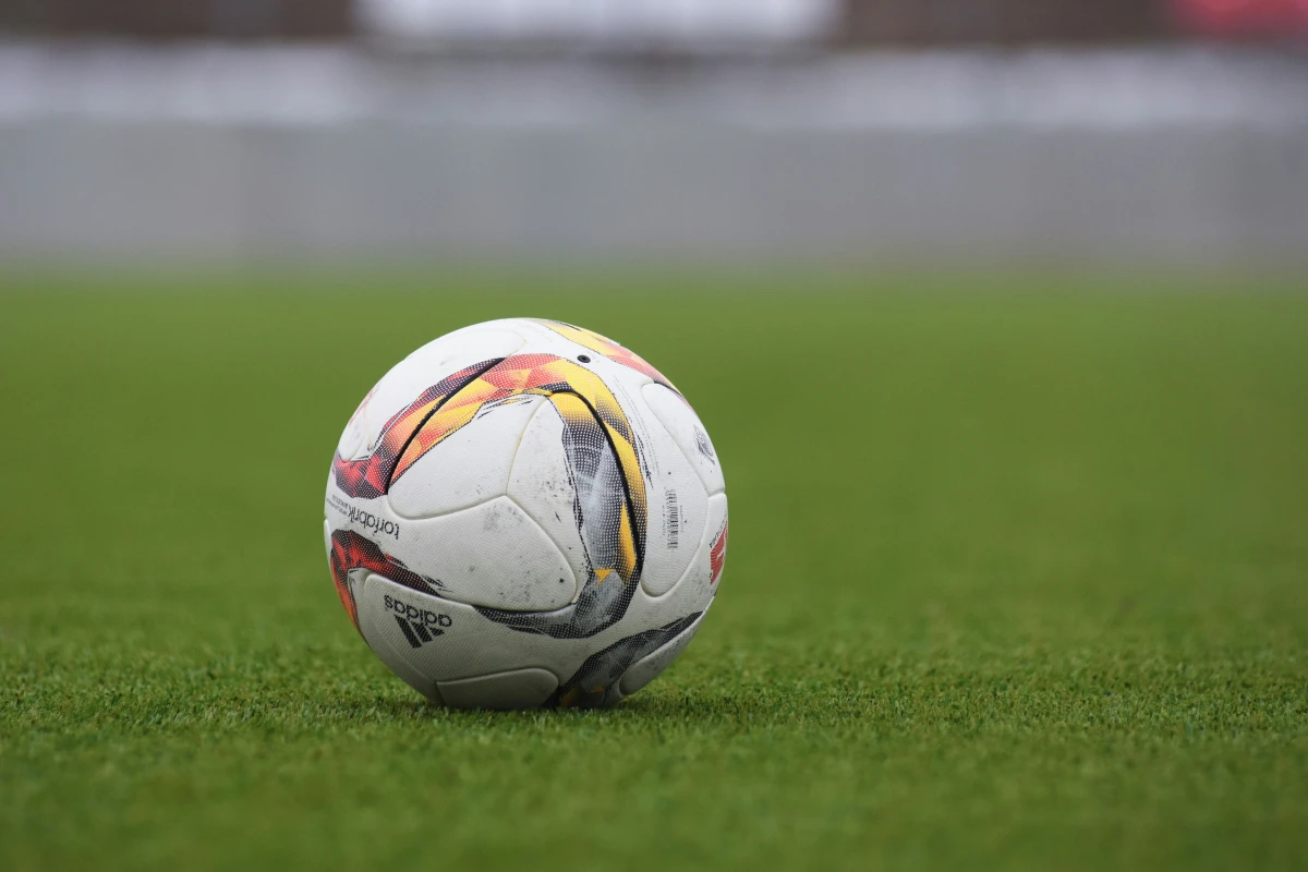Widzew Łódź - Lech Poznań: transmisja tv i online. Gdzie oglądać? (27.07.2024)