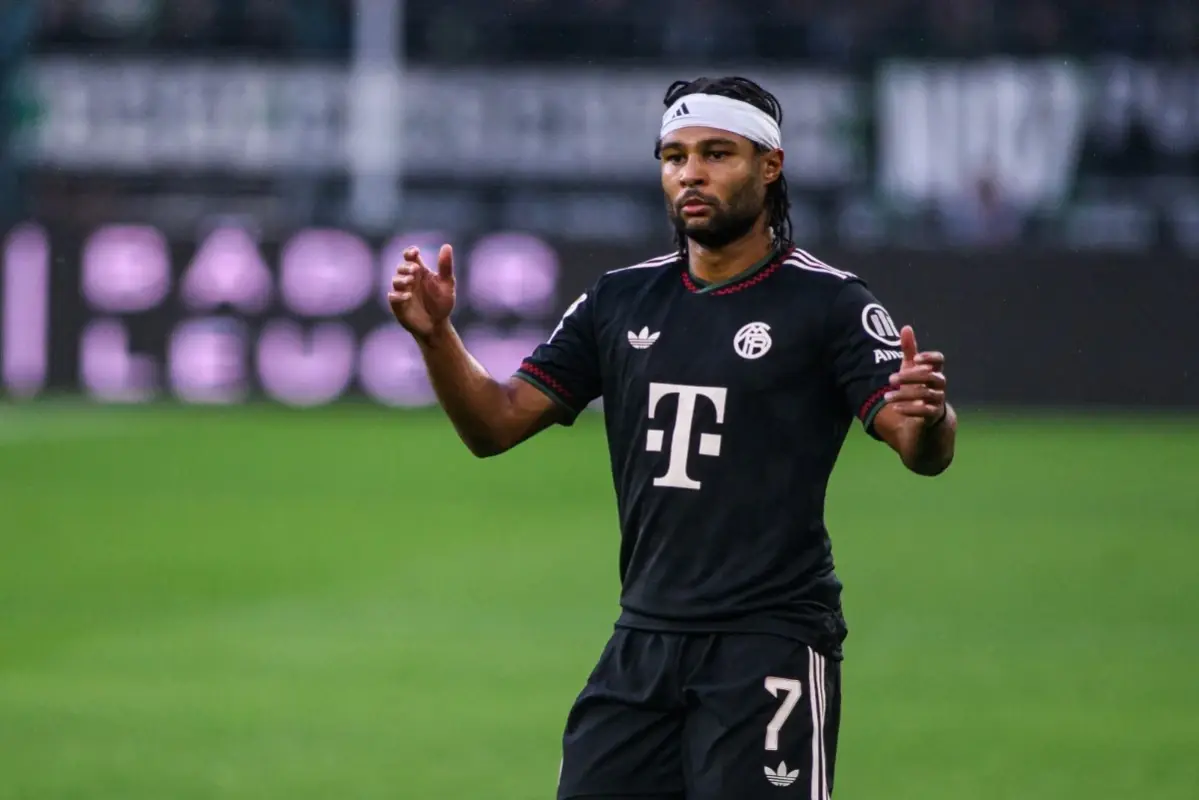 serge-gnabry-kapitanem-niemiec-w-meczu-z-serbia