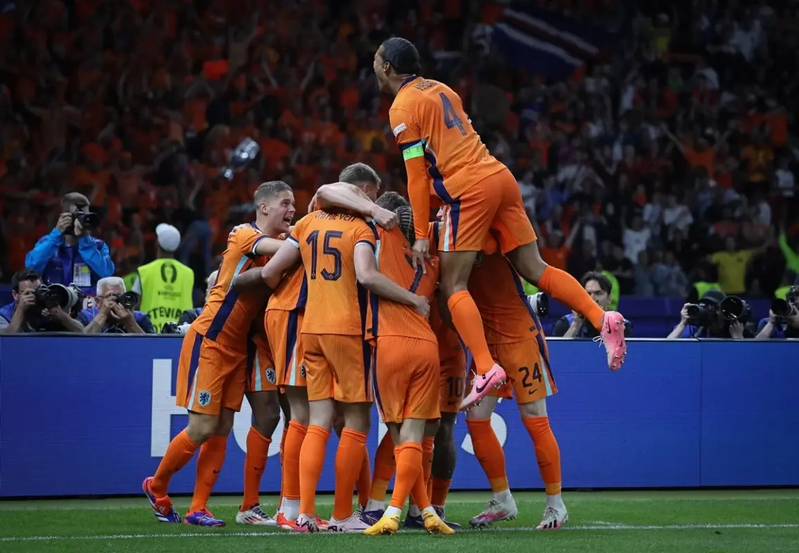 louis-van-gaal-gotowy-na-czwarty-powrot-do-reprezentacji-holandii